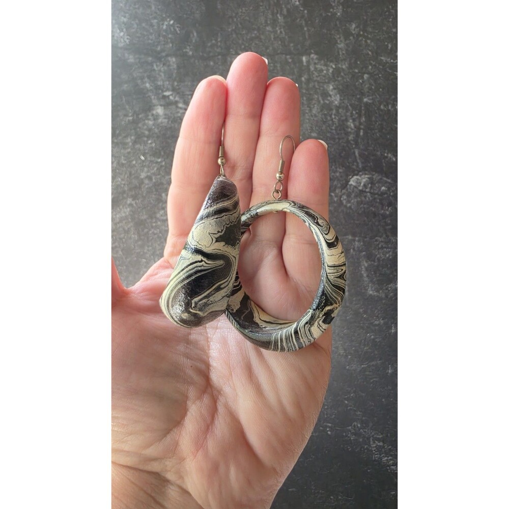 Wooden Handpainted Dangling Hoop Earrings Vintage Costume Jewelry